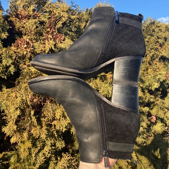 Sperry Top Sider Black Leather Ankle Heeled Booties Women’s Size 8 - Picture 8 of 15